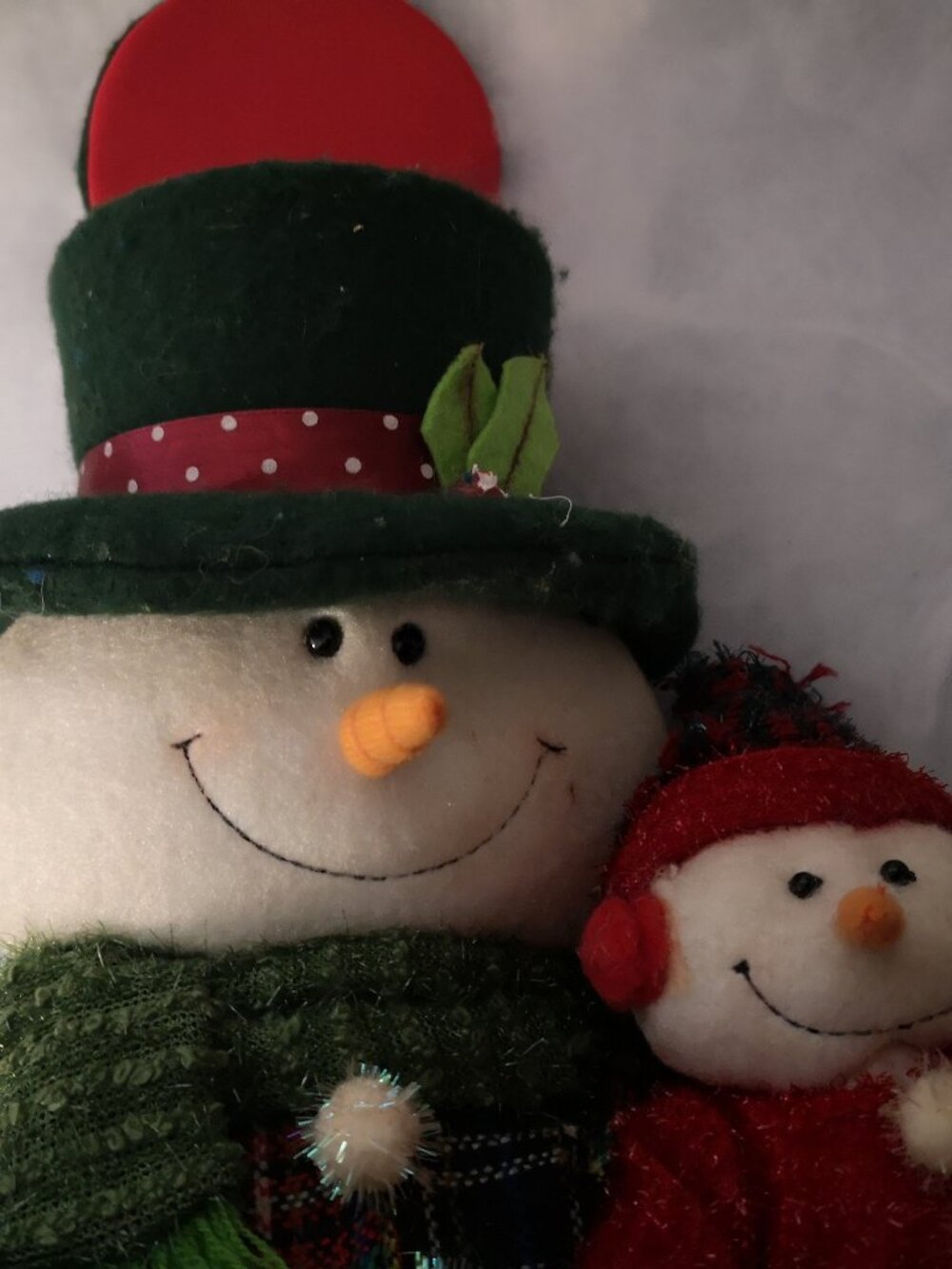 Vintage Avon "Snowman Surprise" Musical Animated Christmas Pop Up Plush  10"